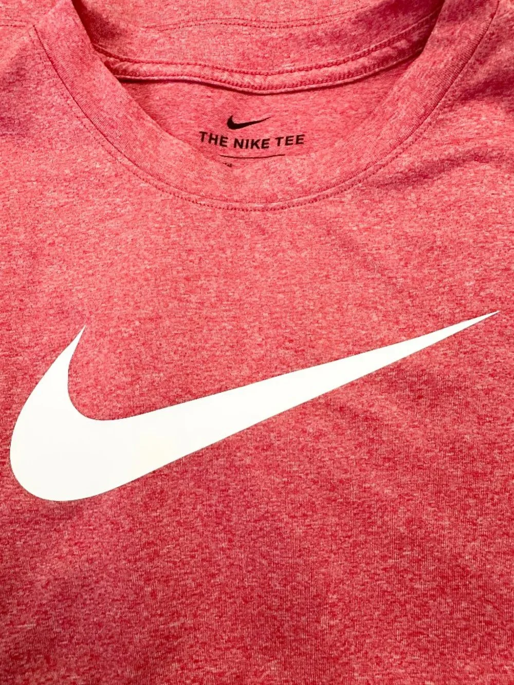 Nike Girls T-Shirts Bundle of 2 Size Medium Multicolor Short Sleeves Pre-owned